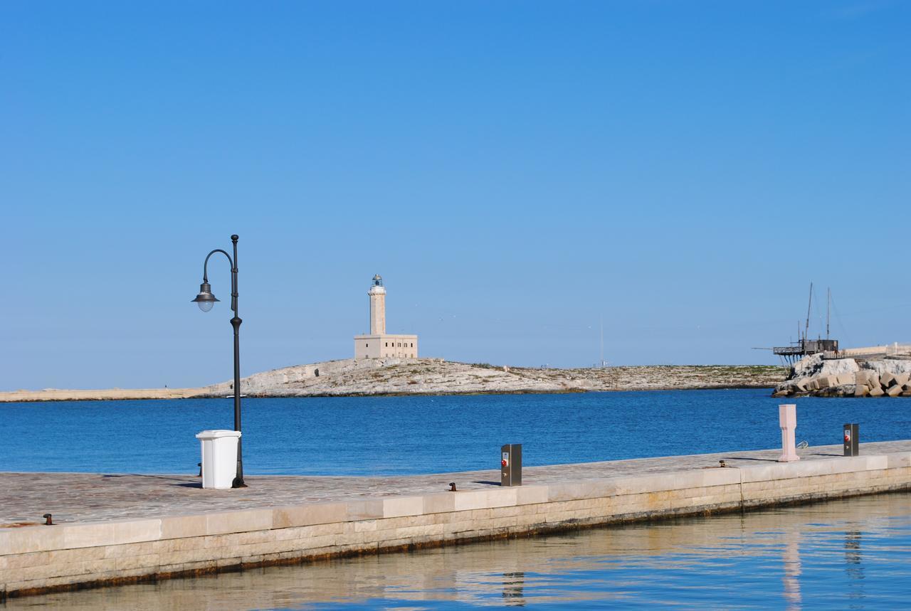 Апарт готель La Rotonda Sul Mare В'єсте Екстер'єр фото